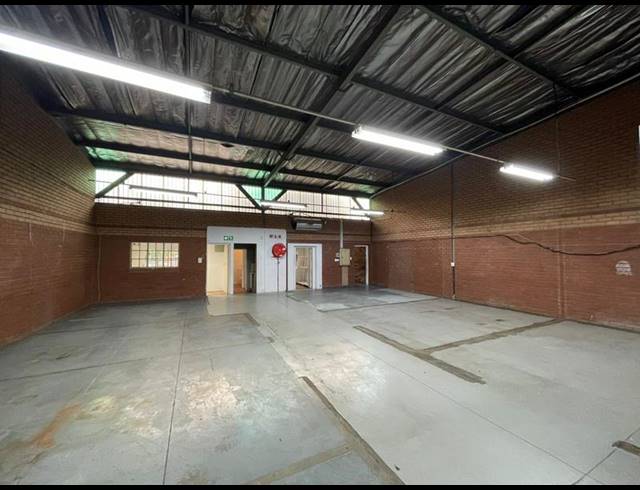 INDUSTRIAL PROPERTY TO RENT IN HENNOPSPARK